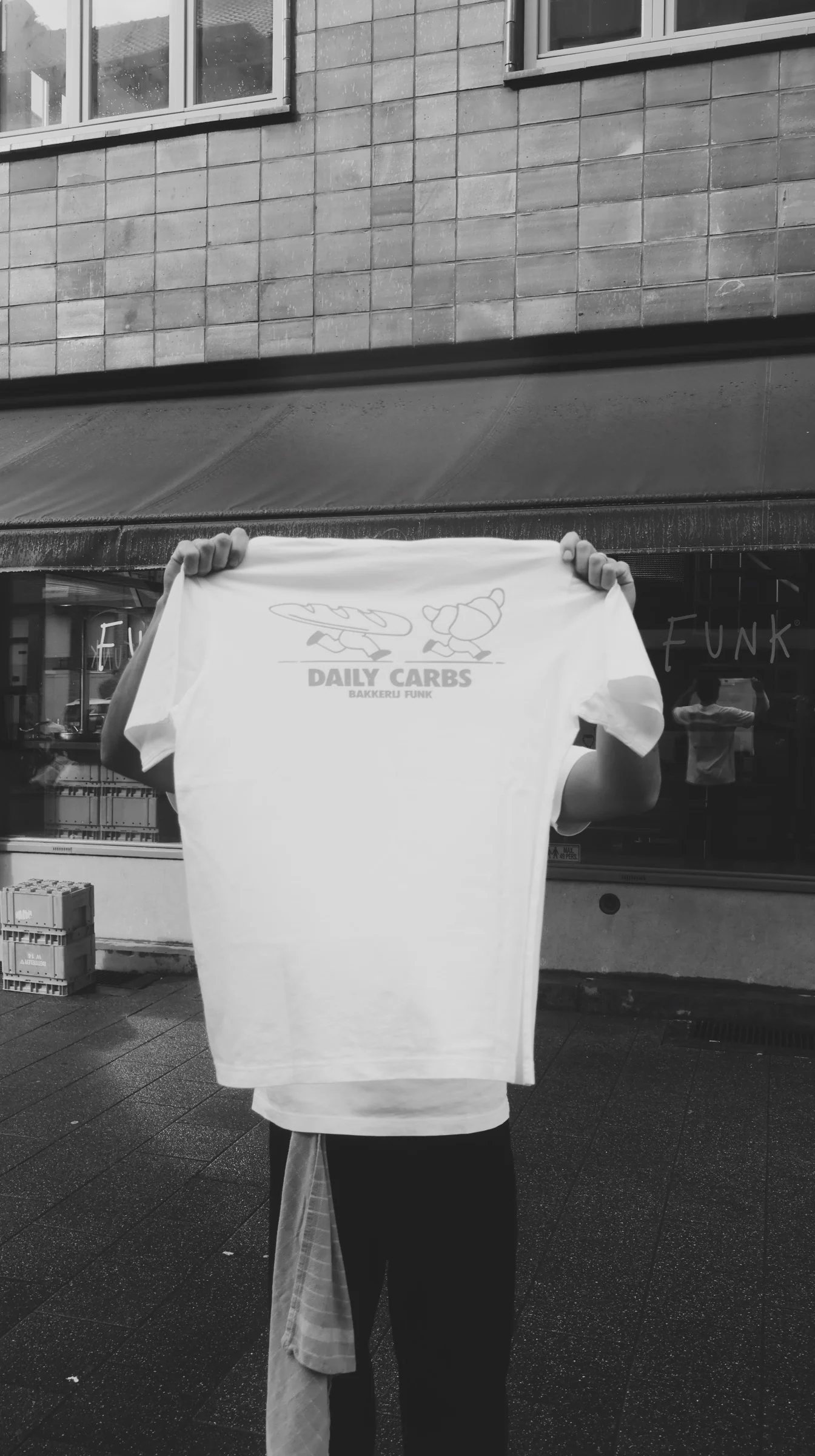 Limited edition gebak gemaakt voor de Uniqlo-samenwerking op de Meir in Antwerpen
